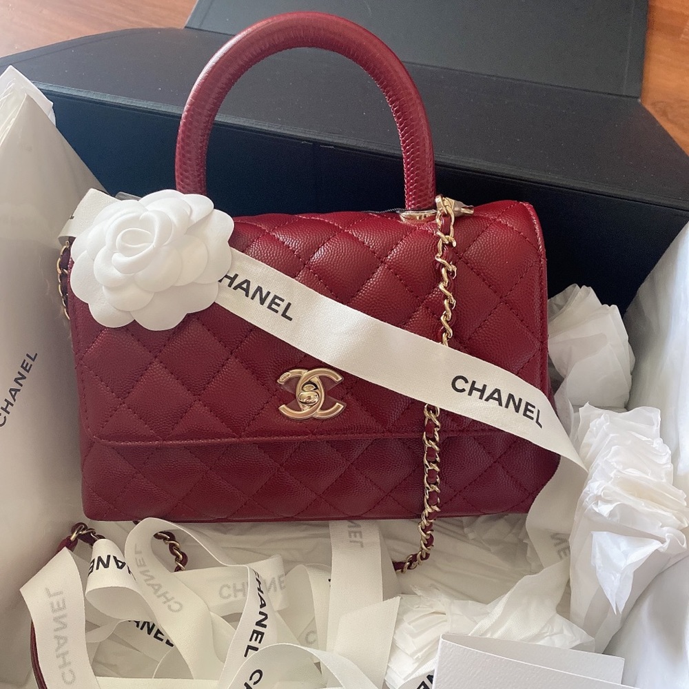 Chanel 21S Burgundy Small Coco Handle Ghw